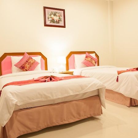 Phuket Airport Inn Ban Bo Han Extérieur photo
