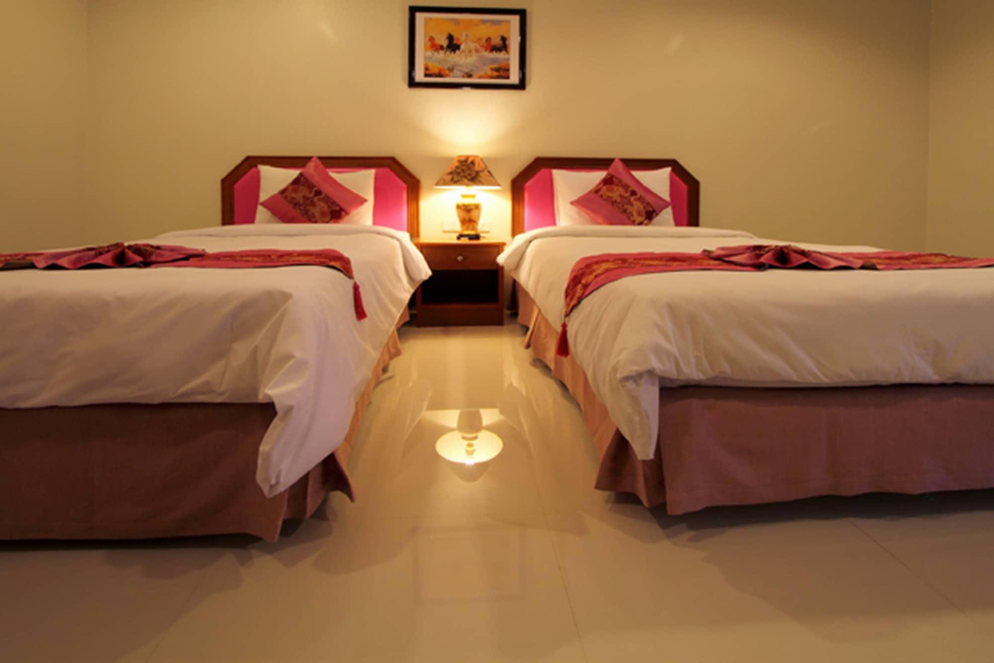 Phuket Airport Inn Ban Bo Han Extérieur photo